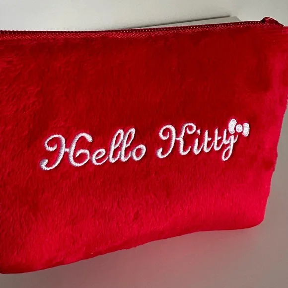 Sanrio Hello Kitty cosmetics pouch - Picture 6 of 9